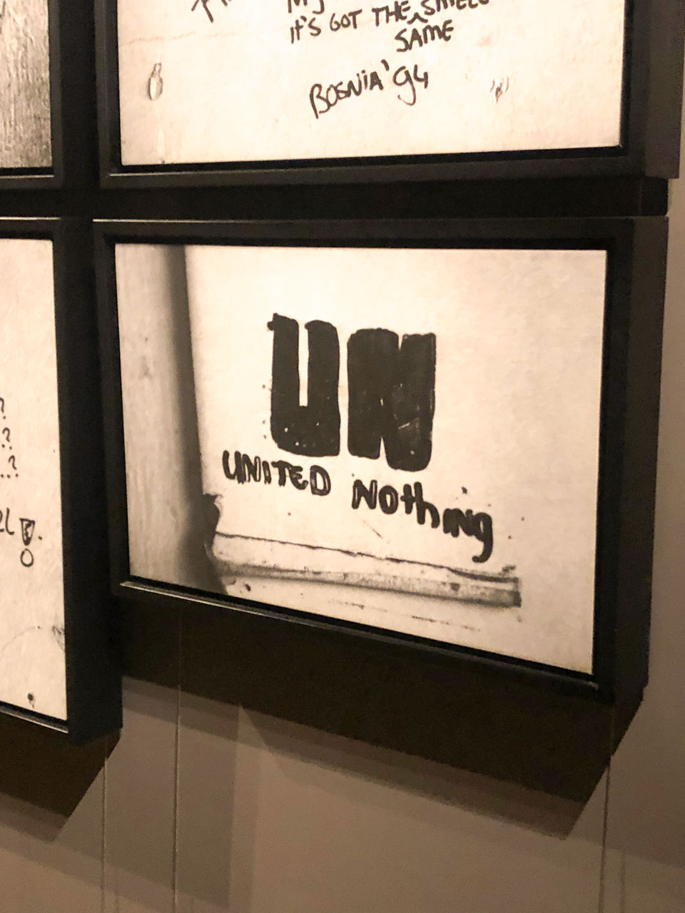 A sign that says "UN United Nothing"